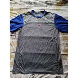 Nike Chicago Cubs compression t-shirt size medium